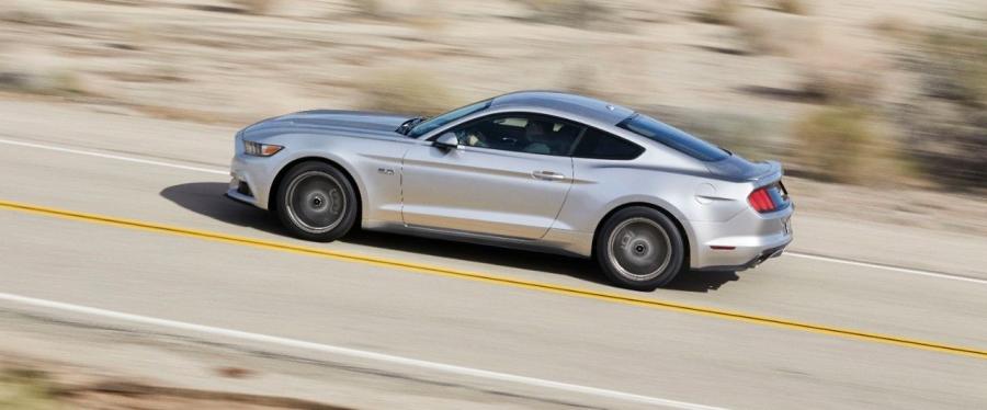  Ford Mustang GT 2015 года  (фото 47 из 93)